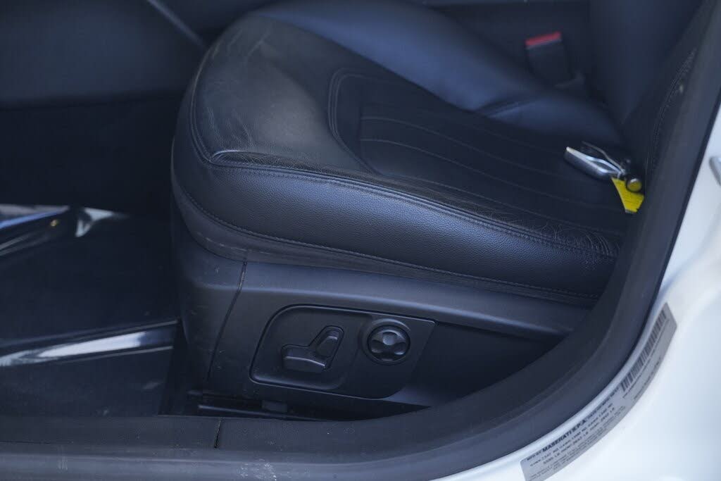 Vehicle view 24