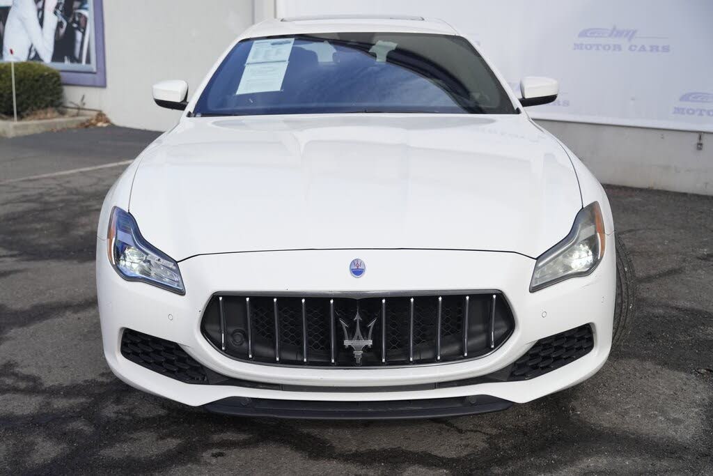 Vehicle view 5