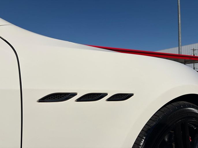 Vehicle view 10