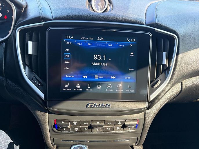 Vehicle view 23