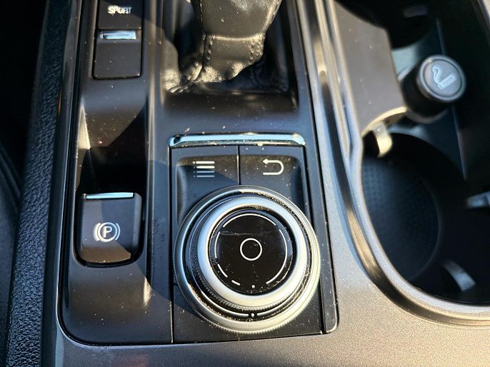 Vehicle view 27