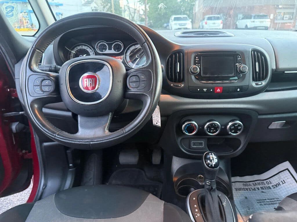 Vehicle view 7